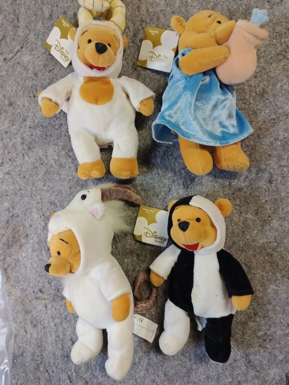 Disney Store Winnie The Pooh Bean Bag Plush Lot 4pc Zodiac Signs
